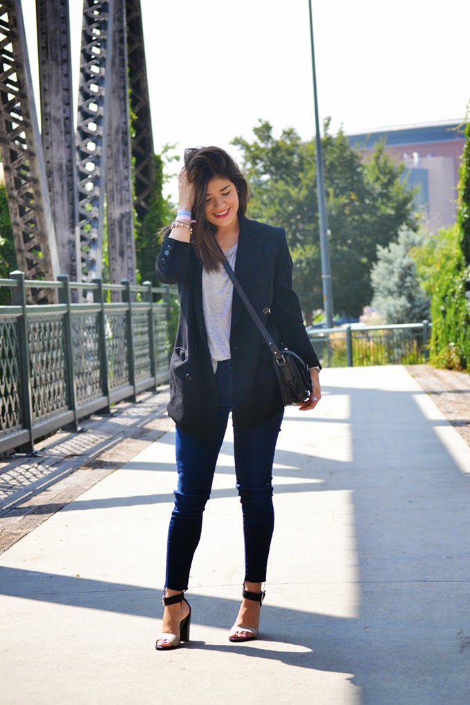 ELASTIC BAND BRACELETS