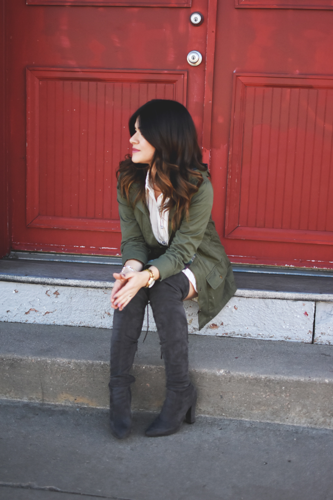 WHITE SHIRT DRESS+UTILITY JACKET