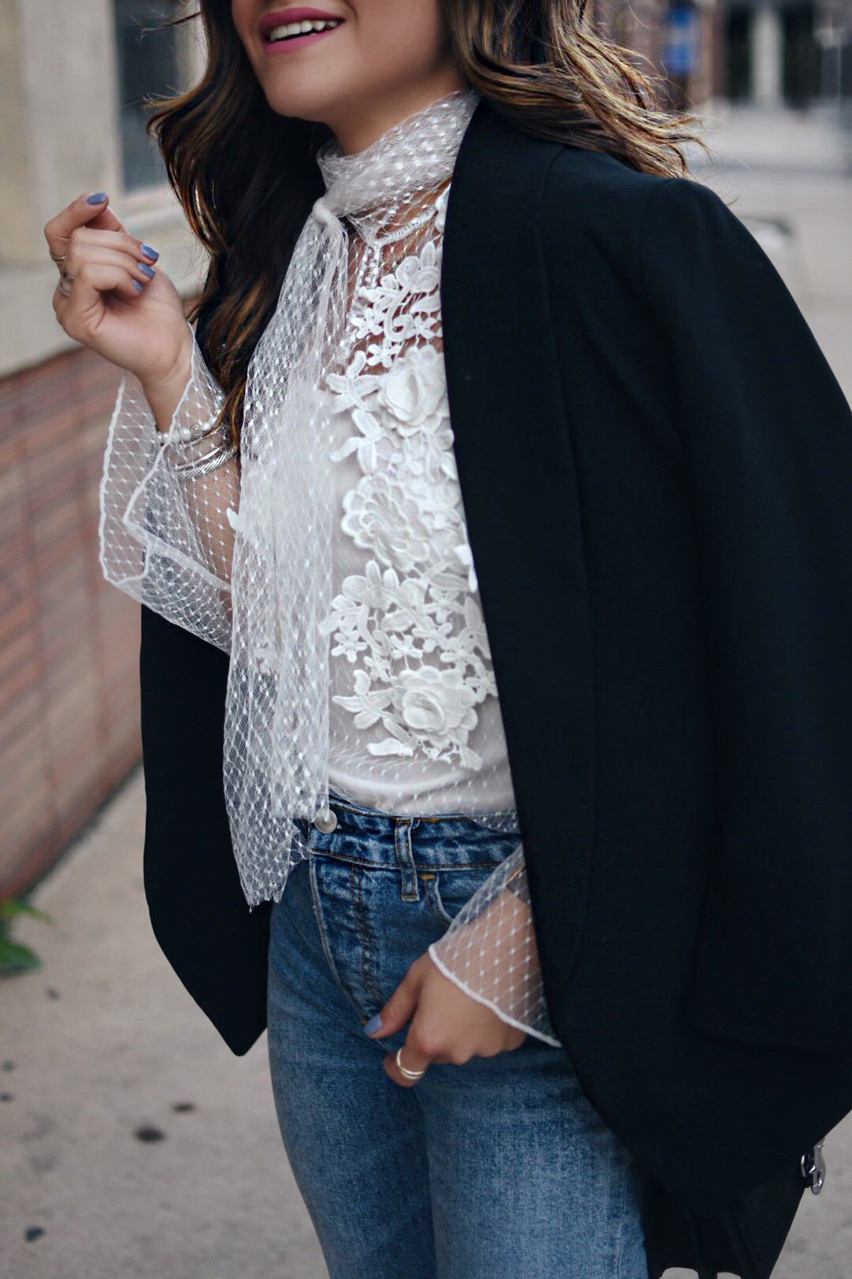 THE BOY MEETS GIRL LOOK