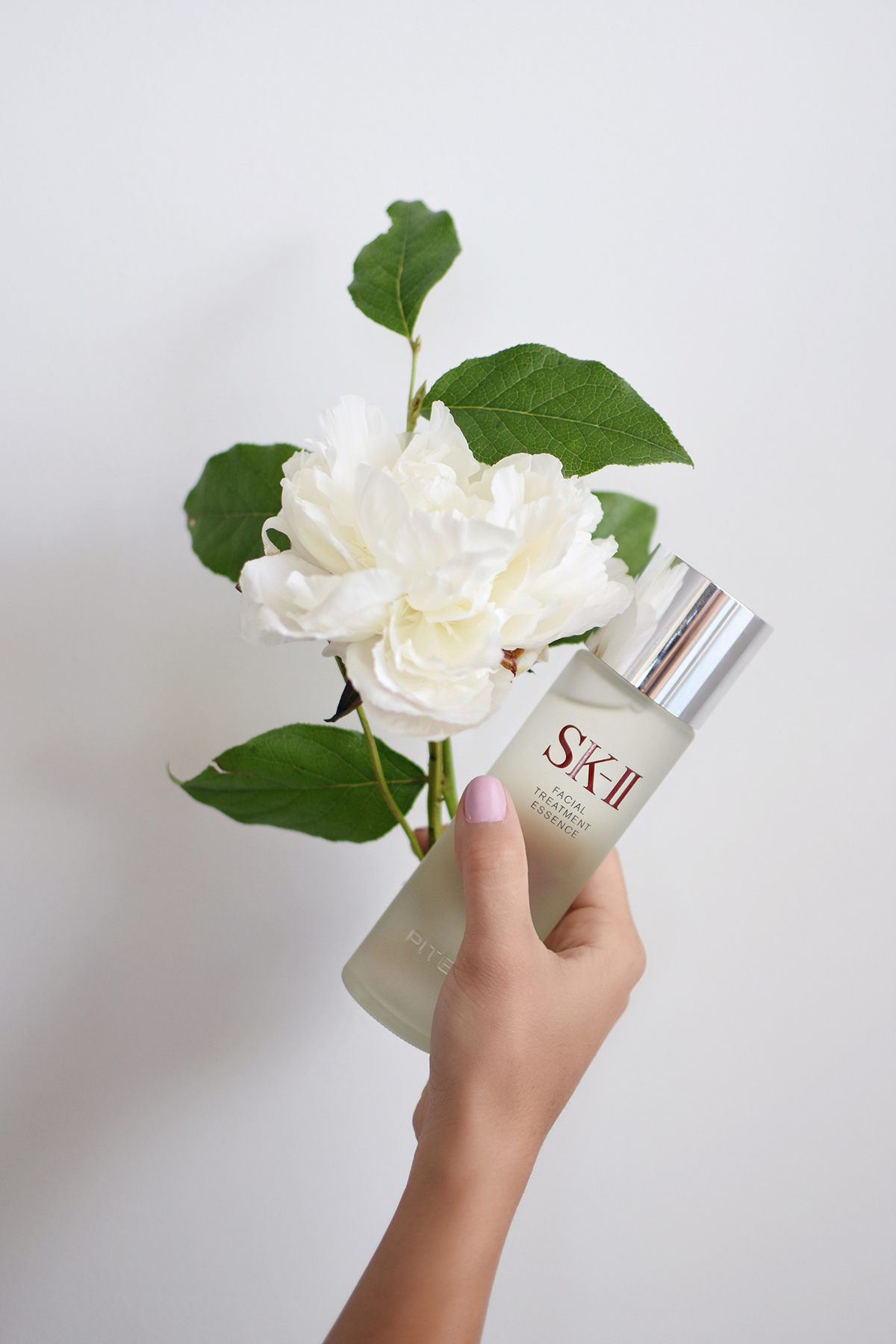 TIPS FOR GLOWING SKIN WITH SK-II