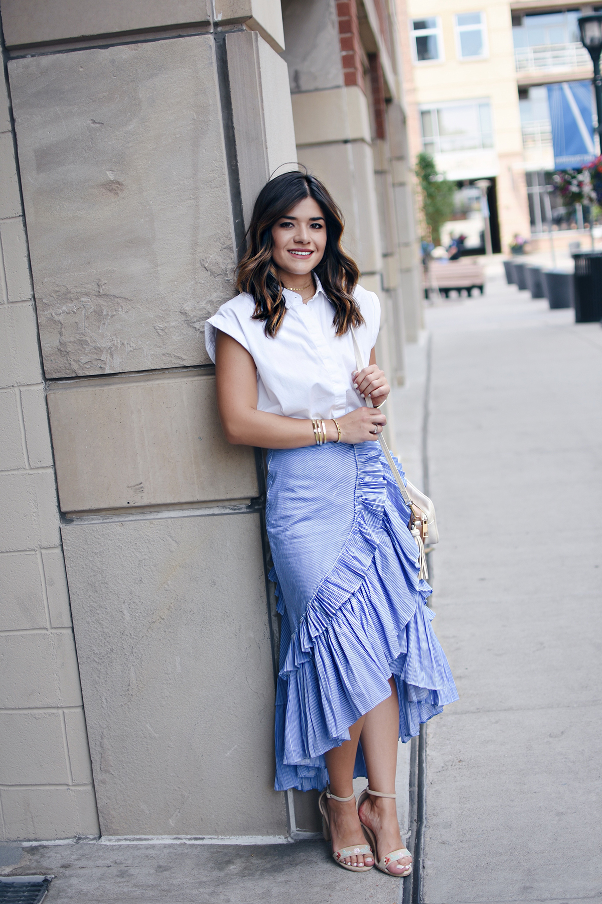 HOW TO STYLE A RUFFLE MAXI SKIRT