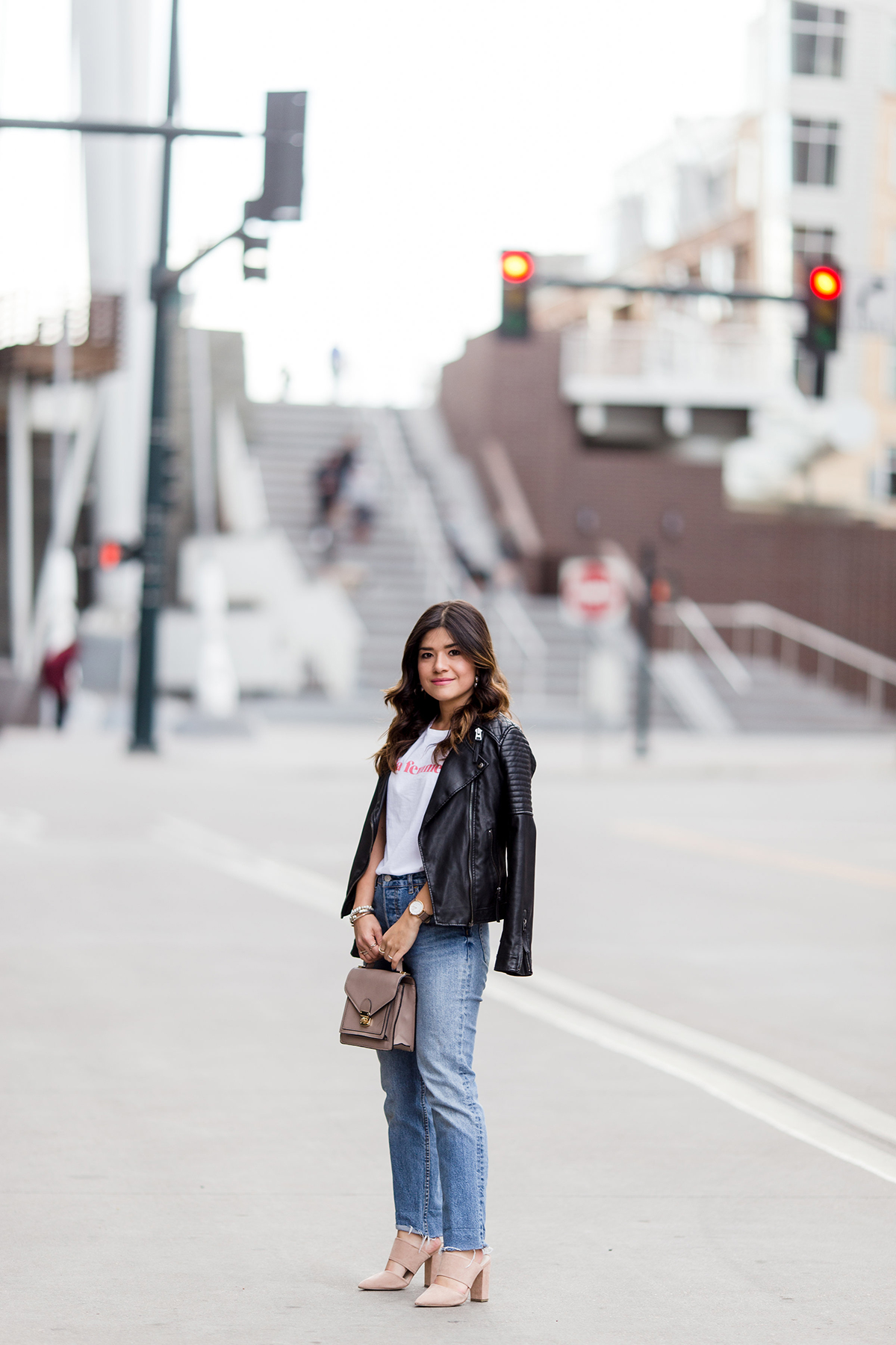 Carolina Hellal of Chic Talk wearing la femme t-shirt via Sezane, Levi's 501 straight vintage jeans, nude mules and topshop black faux leather jacket - LA FEMME TOP VIA SEZANE CLOTHING styled by popular Denver fashion blogger Chic Talk