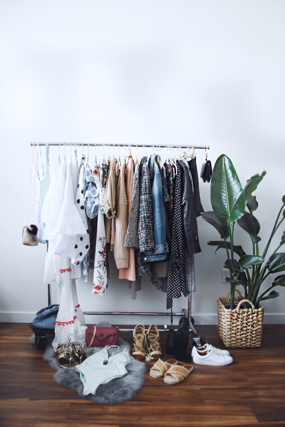 HOW TO PACK FOR A MULTI CITY TRIP