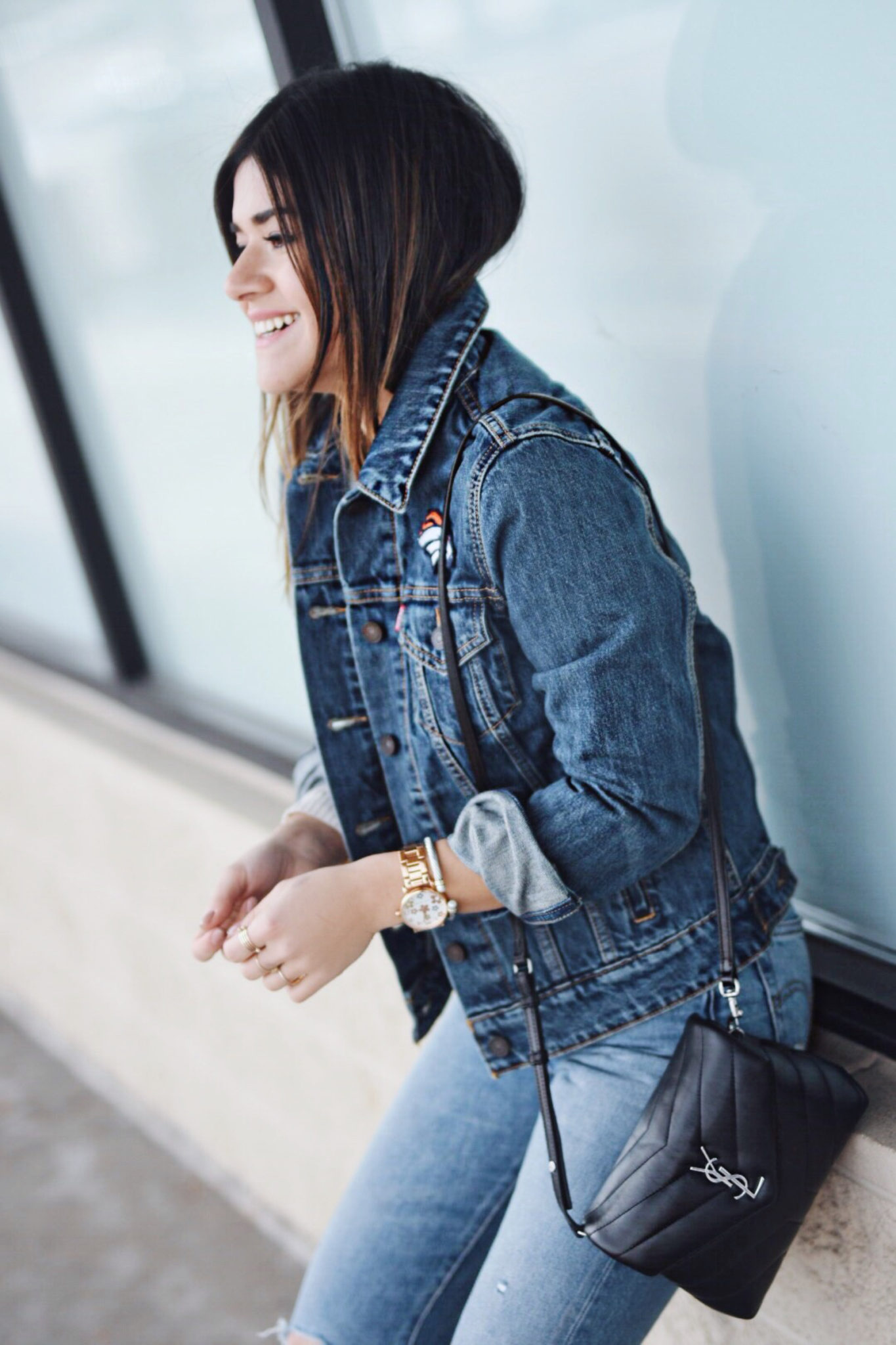 STYLING A LEVI'S DENVER BRONCOS  DENIM JACKET