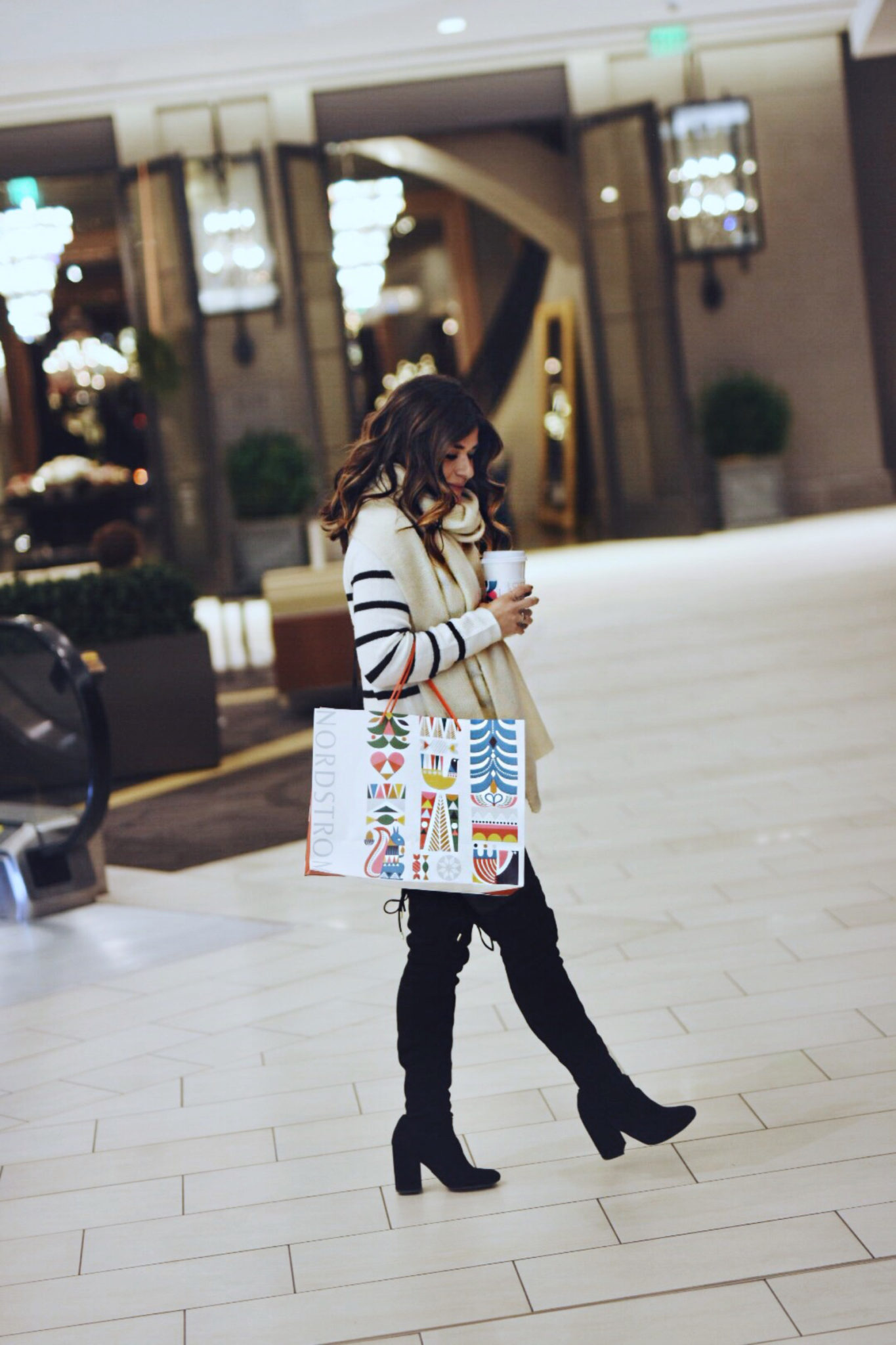 HOLIDAY SHOPPING AT CHERRY CREEK SHOPPING CENTER