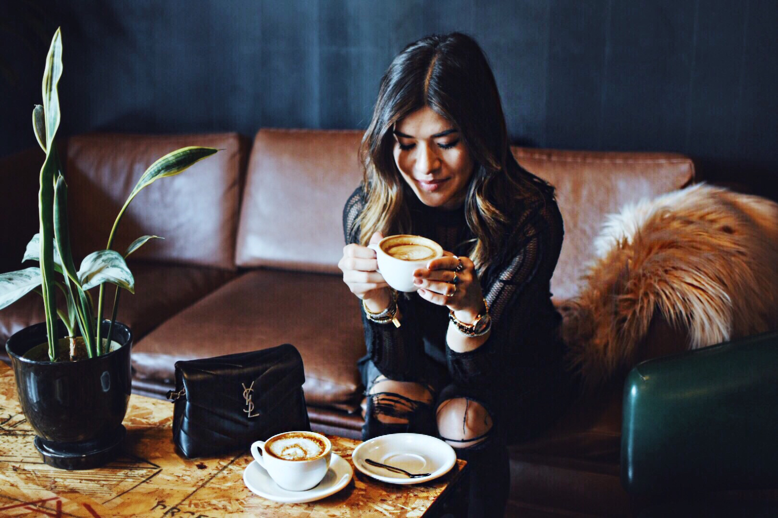 Popular Denver Blogger exploring the best coffee shops in Denver - THUMP COFFEE by popular Denver blogger Chic Talk
