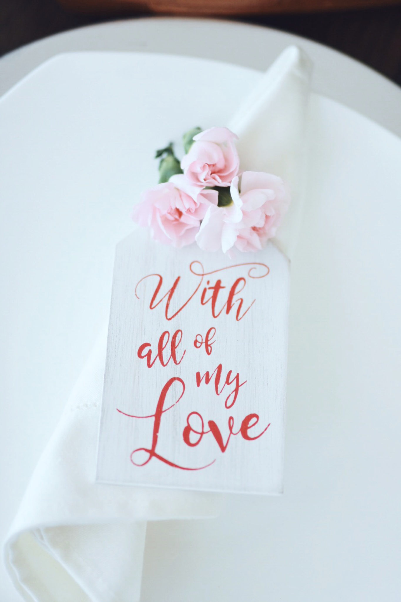 How to make saint valentine's day special again - THE PERFECT SAINT VALENTINES  DAY BRUNCH by popular lifestyle blogger Chic Talk