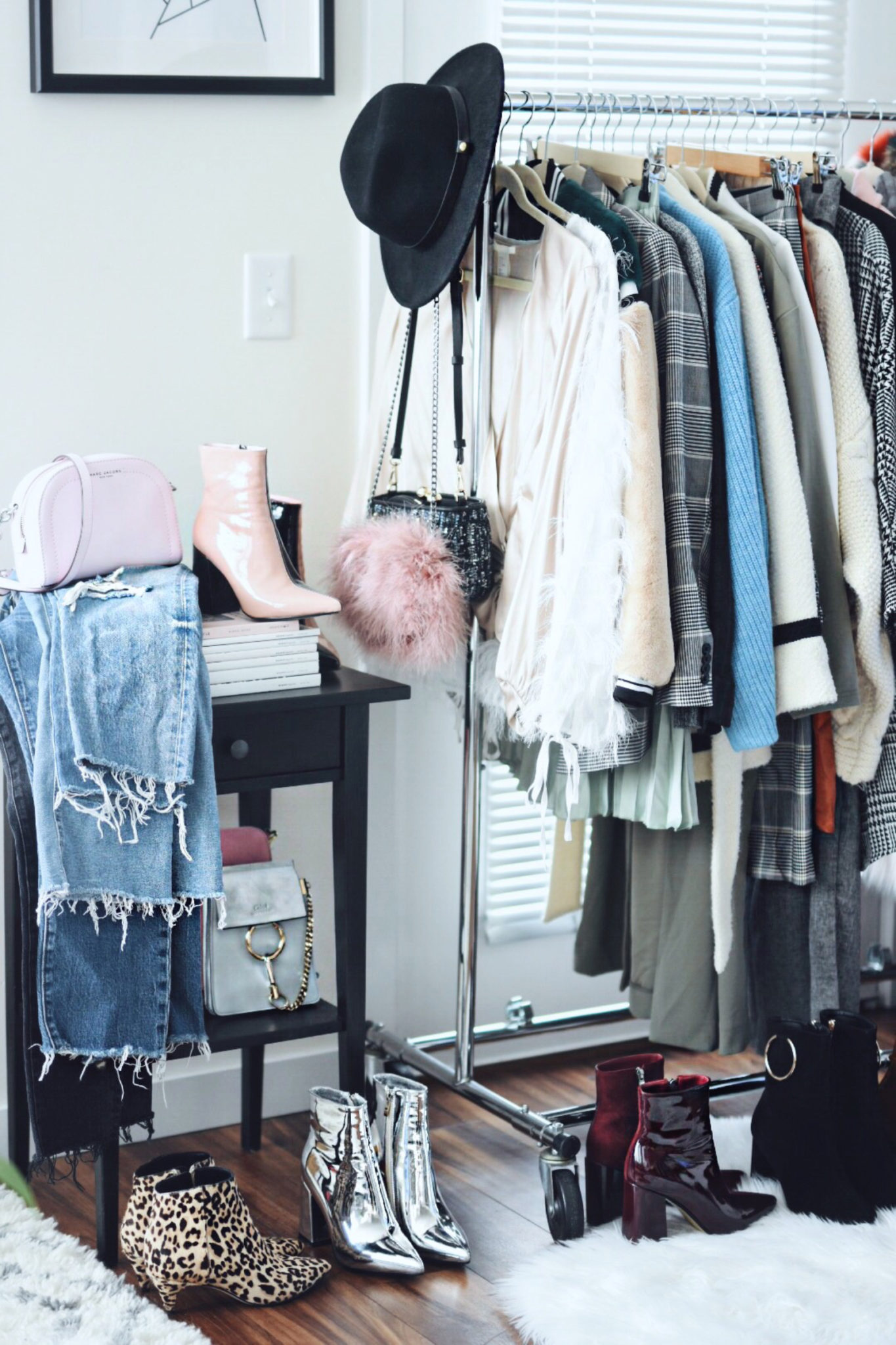 how to pack for fashion week - HOW TO PACK FOR NEW YORK FASHION WEEK by popular Denver fashion blogger Chic Talk