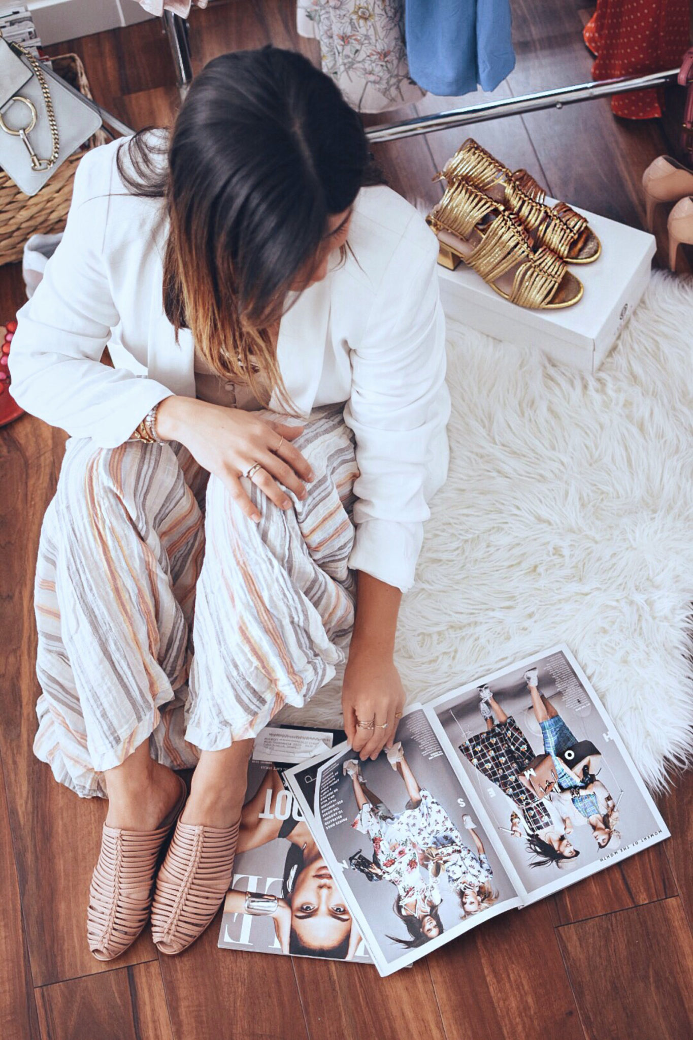 Carolina Hellal of Chic Talk highlighting spring trends 2018 while wearing free people pants, Thacker white blazer, Cecelia New York blush mules. - SPRING TRENDS 2018 by popular Denver fashion blogger Chic Talk