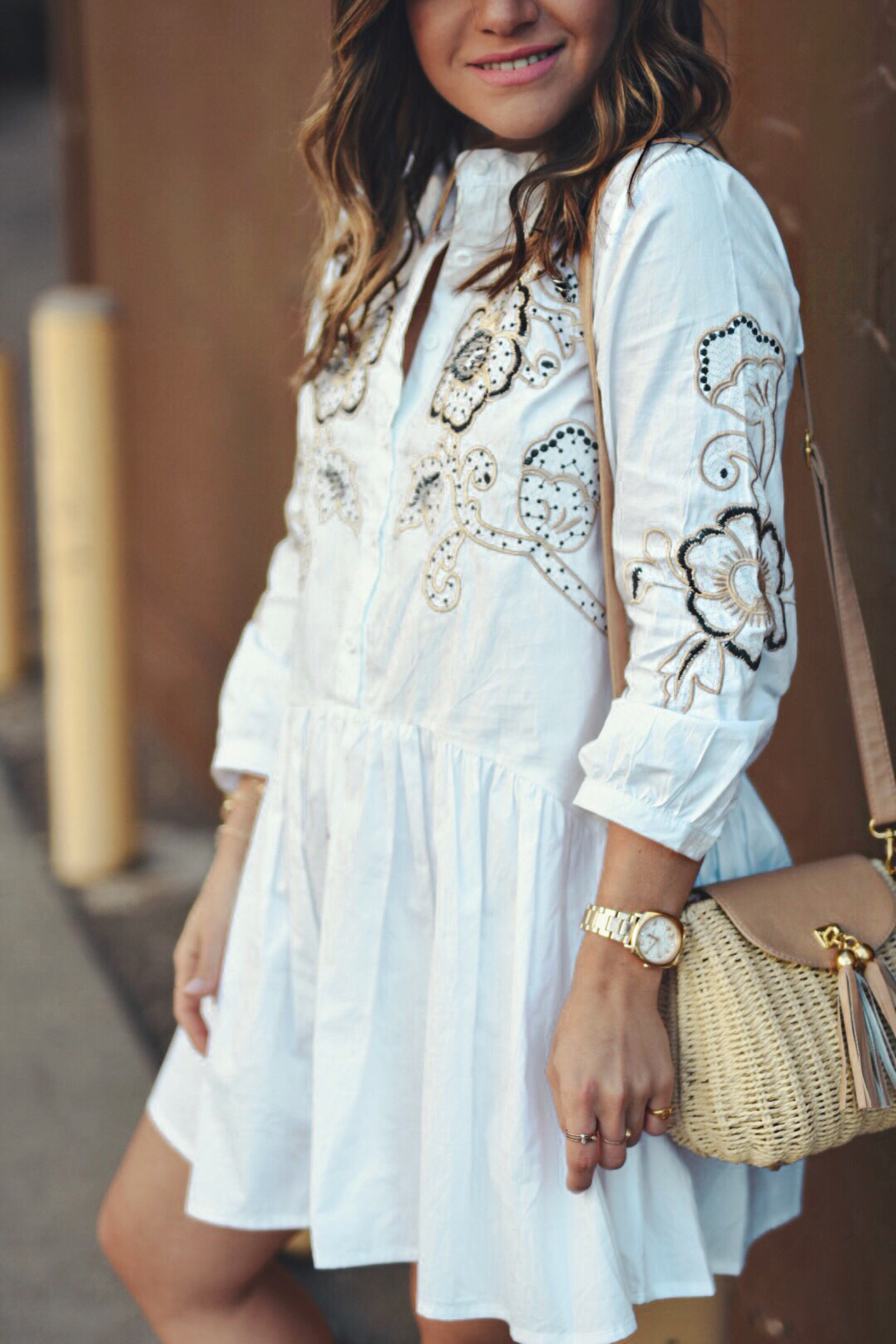 Carolina Hellal of Chic Talk wearing a Chicwish babydoll dress, Woven bag and Nude mules - BABYDOLL DRESS styled by popular Denver fashion blogger, Chic Talk